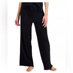 NWT JENNI
Wide-Leg Pajama Pants,